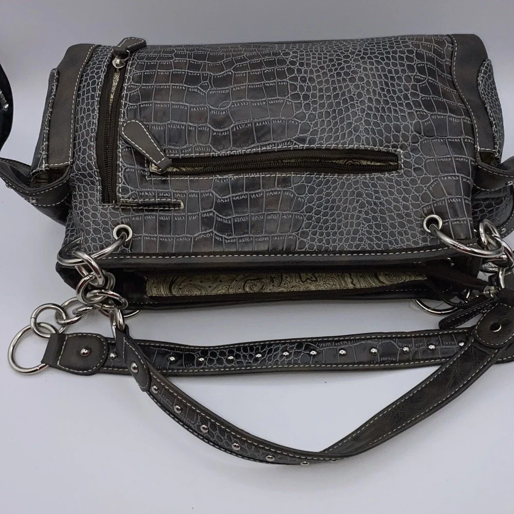Blazin Roxx Concealed Carry Purse Handbag Studded N7530827 Pockets Bling Western